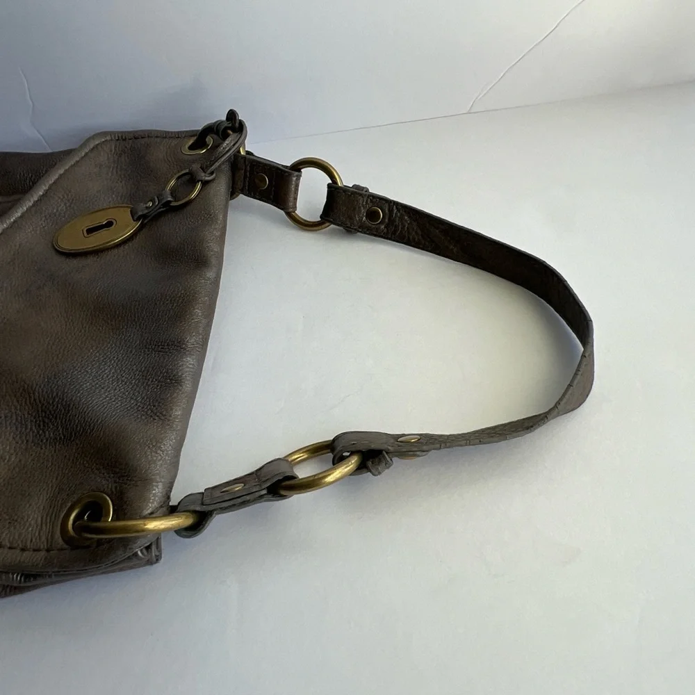 Fossil Long Live Vintage 1954 Leather Shoulder Bag,‎ Distressed Silver